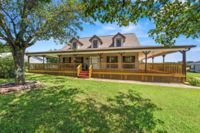 Sevierville Mountain Retreat- Breathtaking Views! home